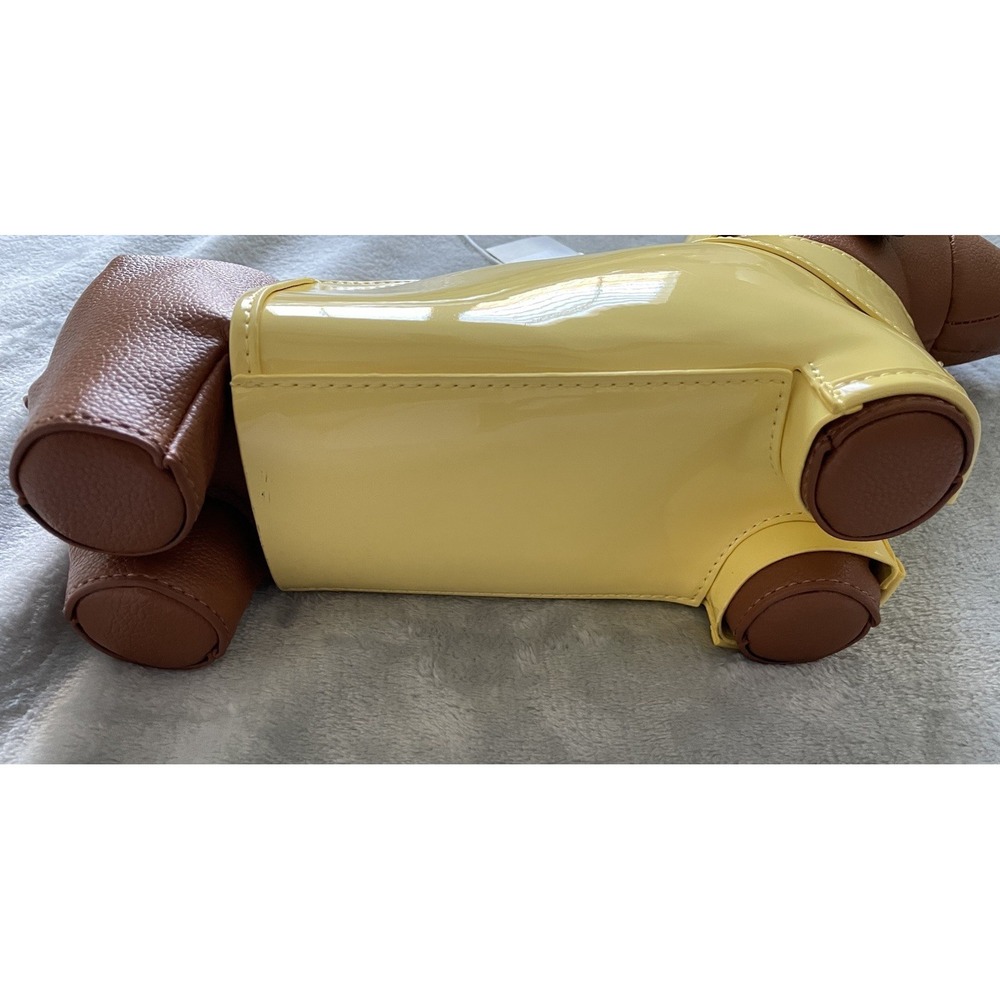 Novelty Dachshund Dog Crossbody Purse Yellow Raincoat Sausage Dog Handbag NWT - Picture 4 of 9